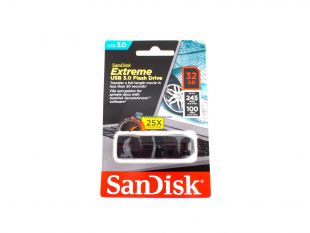 SanDisk-Extreme-32GB-USB3.0-1