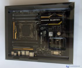 Gigabyte GA-X99-UD7-031