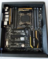 Gigabyte GA-X99-UD7-032